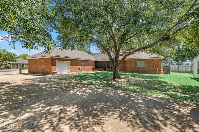 101 Dana Lane, Bossier City, LA 71111