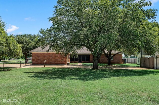 101 Dana Lane, Bossier City, LA 71111