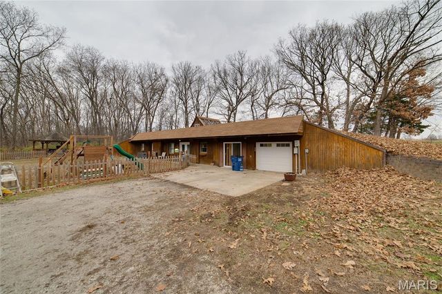 23201 State Highway O, Wright City, MO 63390