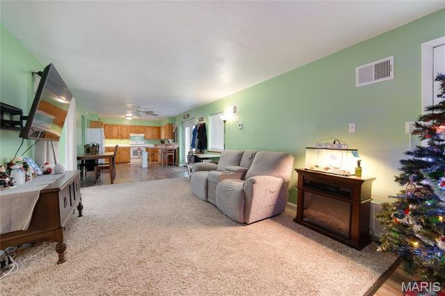 23201 State Highway O, Wright City, MO 63390