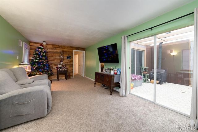 23201 State Highway O, Wright City, MO 63390