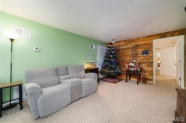 23201 State Highway O, Wright City, MO 63390