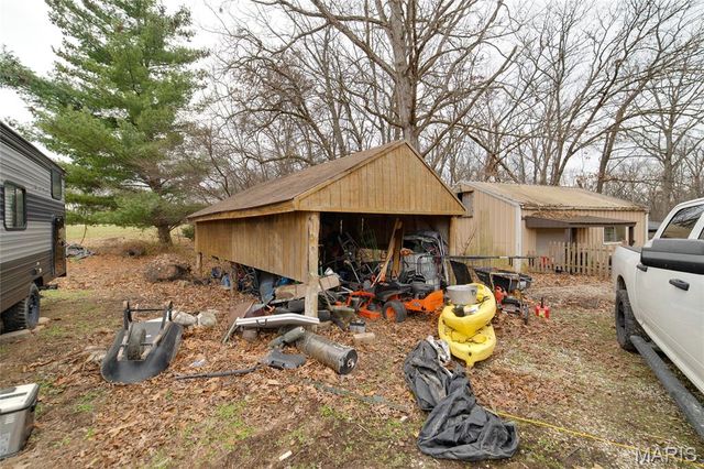 23201 State Highway O, Wright City, MO 63390