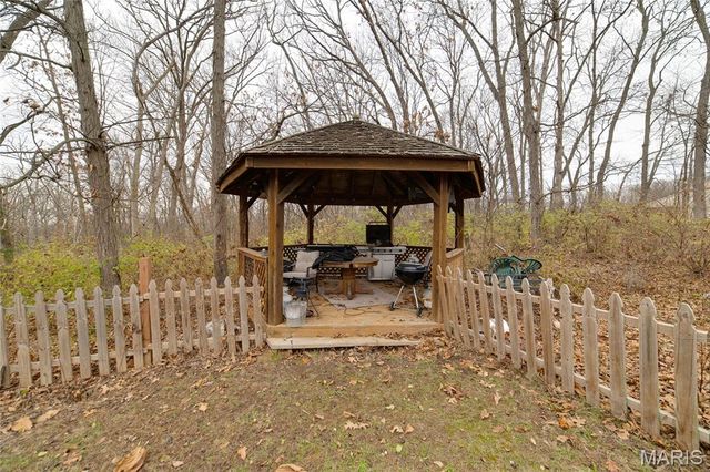 23201 State Highway O, Wright City, MO 63390