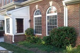 4459 BEACON GROVE CIR #704-A, Fairfax, VA 22033
