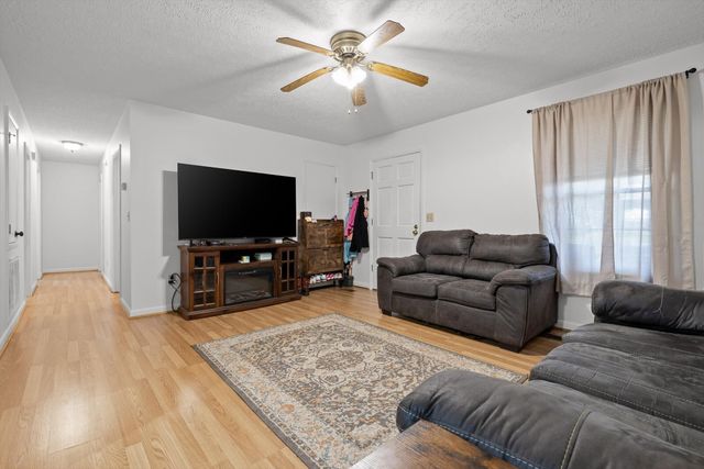 138 Sunset Drive, Whitwell, TN 37397