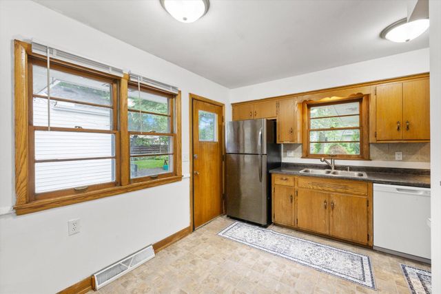 6328 Tingdale Avenue, Edina, MN 55439