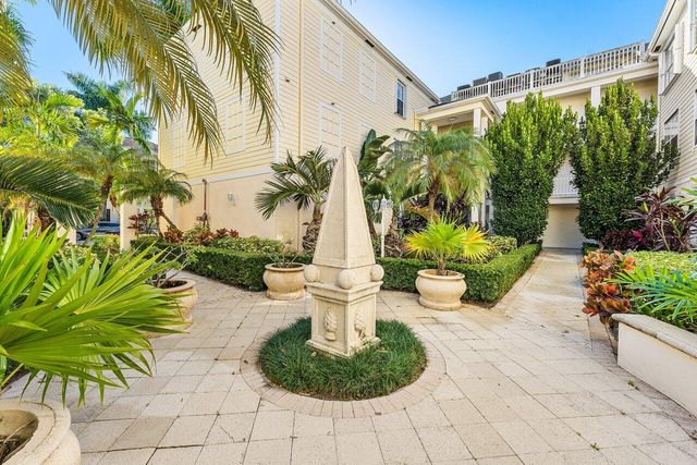 276 Murcia Drive 301, Jupiter, FL 33458