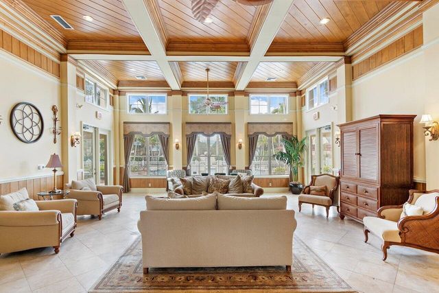 276 Murcia Drive 301, Jupiter, FL 33458