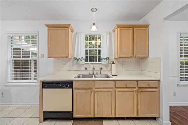 3102 Aberdeen Cove, Lithonia, GA 30038