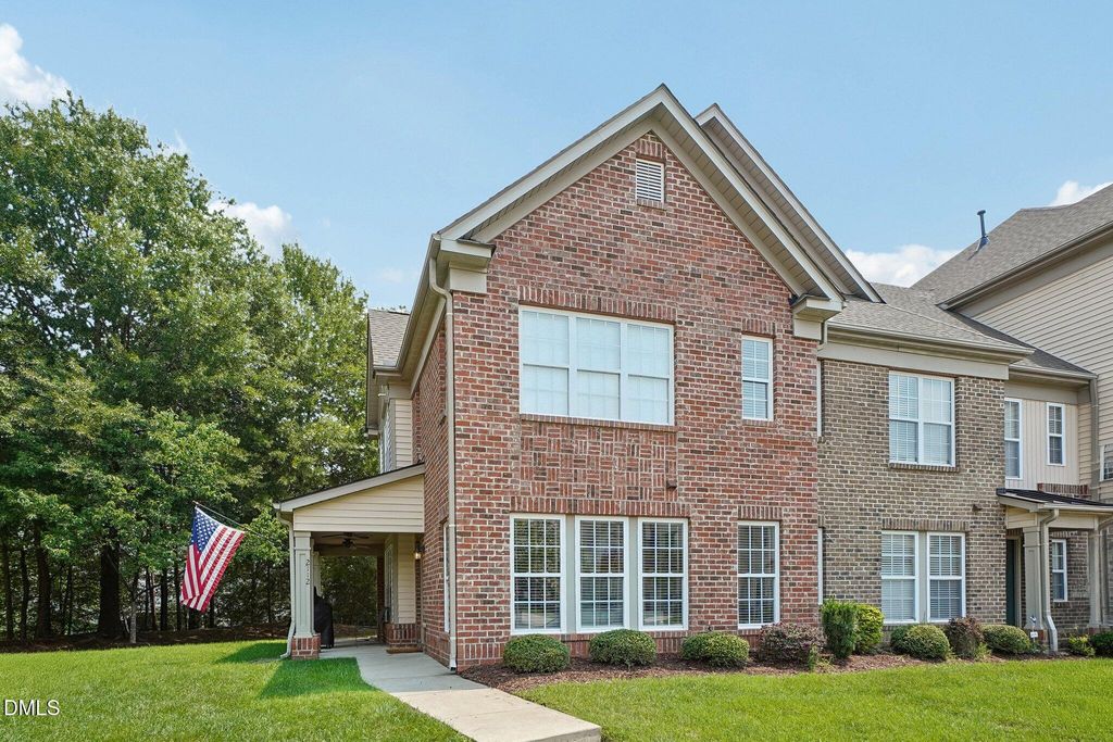 2112 Kedvale Avenue, Raleigh, NC 27617