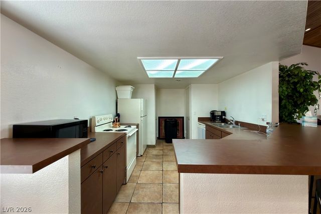 2451 North Rainbow Boulevard 2143, Las Vegas, NV 89108