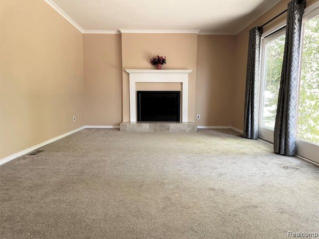 24888 APPLE CREST Drive, Novi, MI 48375