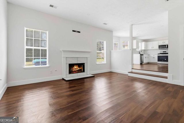 2740 S Hills, Riverdale, GA 30296