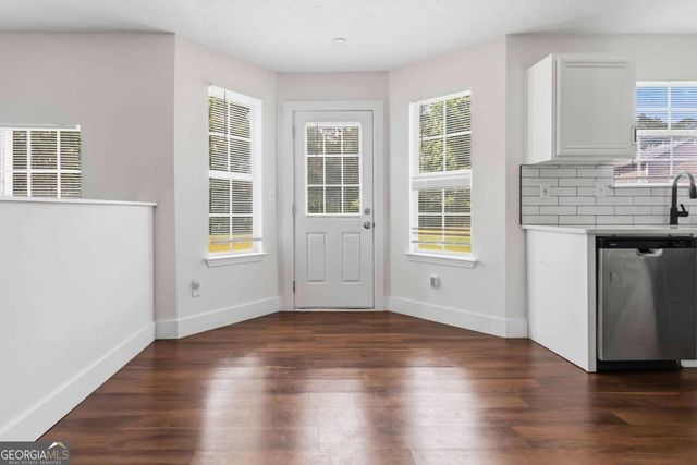 2740 S Hills, Riverdale, GA 30296