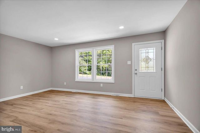 409 MANTUA BLVD, Mantua, NJ 08051