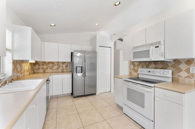 7188 Via Verona, Delray Beach, FL 33446