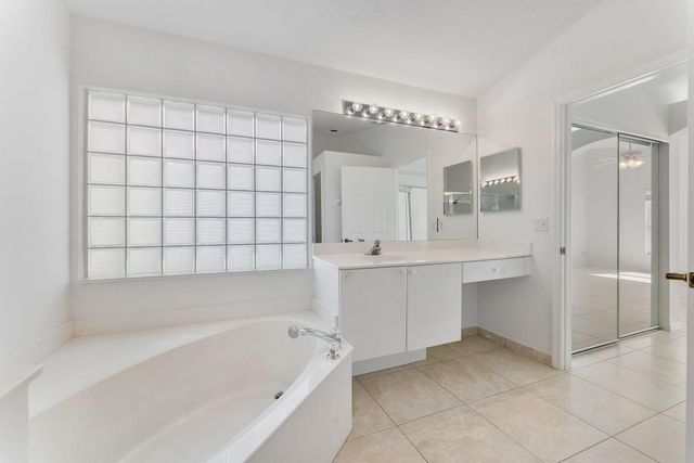 7188 Via Verona, Delray Beach, FL 33446