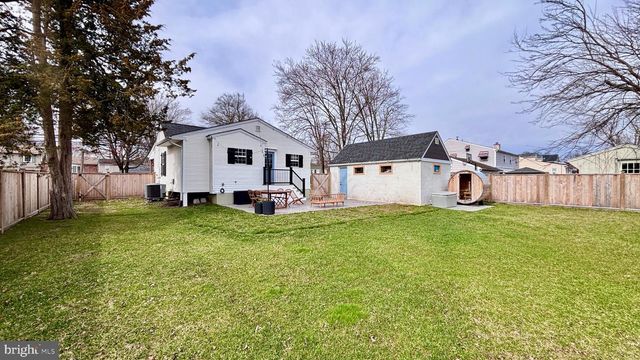 711 MADISON AVE, Langhorne, PA 19047