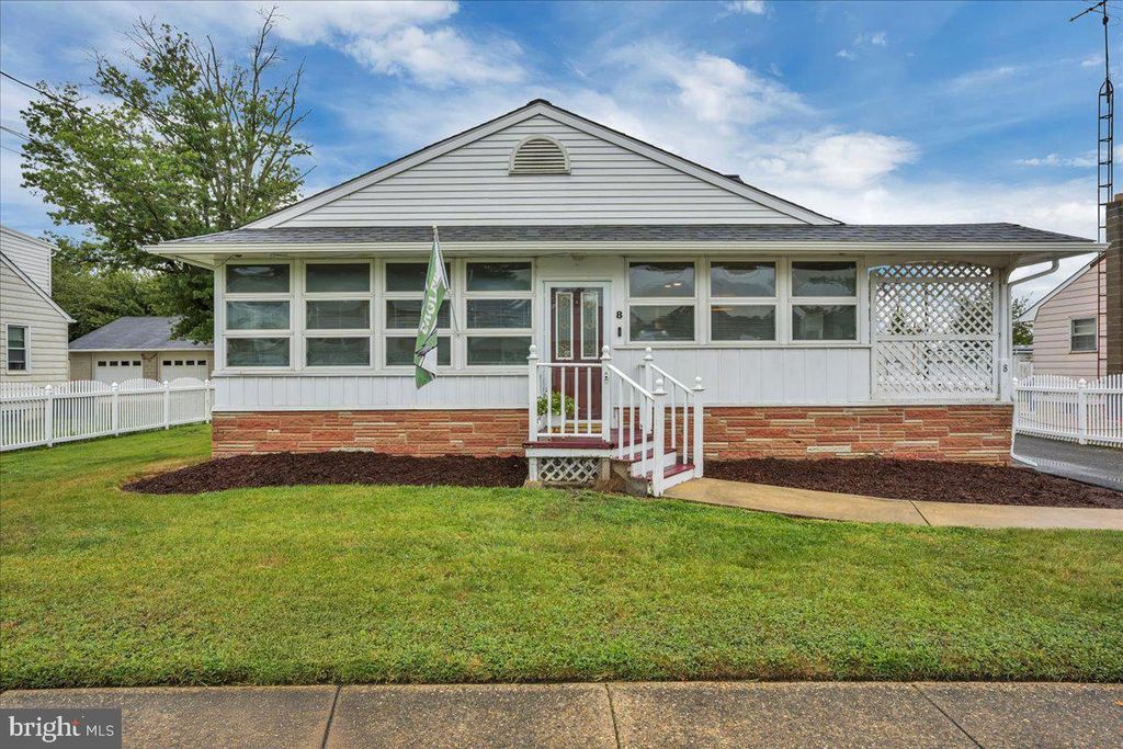 8 EASLICK AVE, Lumberton, NJ 08048