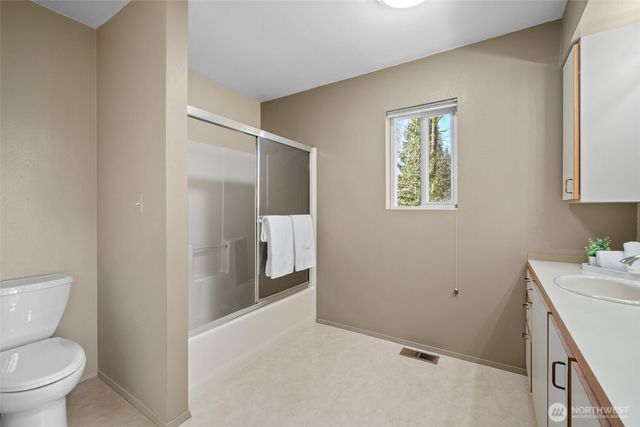 1216 E Clearbrook Drive, Bellingham, WA 98229