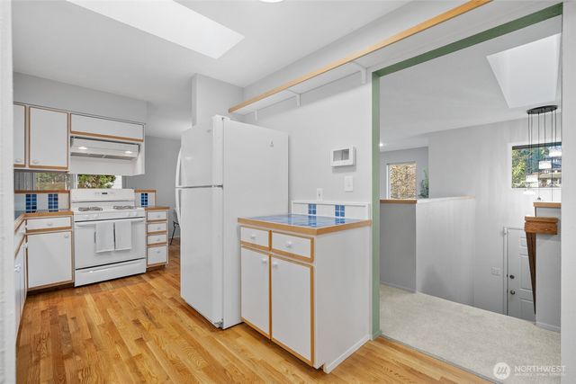 1216 E Clearbrook Drive, Bellingham, WA 98229