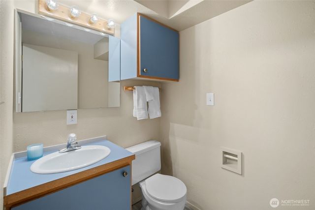 1216 E Clearbrook Drive, Bellingham, WA 98229