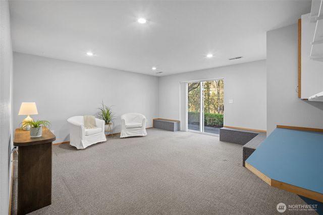 1216 E Clearbrook Drive, Bellingham, WA 98229