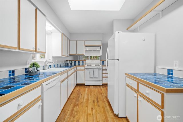 1216 E Clearbrook Drive, Bellingham, WA 98229