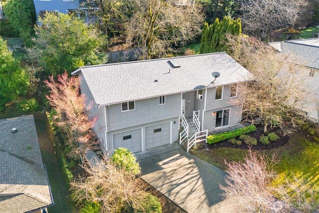 1216 E Clearbrook Drive, Bellingham, WA 98229