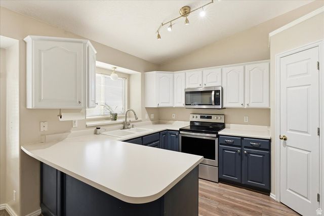 4039 W 4900 S, Roy, UT 84067