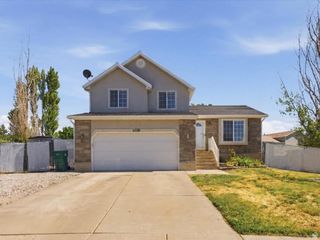 4039 W 4900 S, Roy, UT 84067