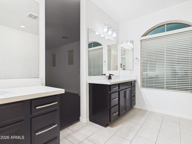 7061 W Linda Lane, Chandler, AZ 85226