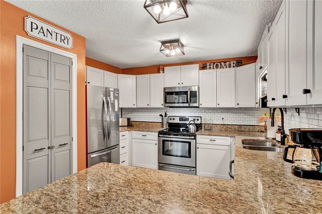 344 Coveview Court, Salem, SC 29676