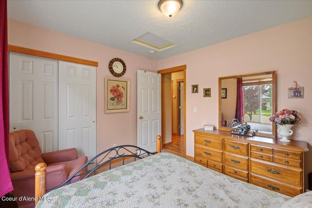 6494 W BUFFALO GRASS LN, Rathdrum, ID 83858