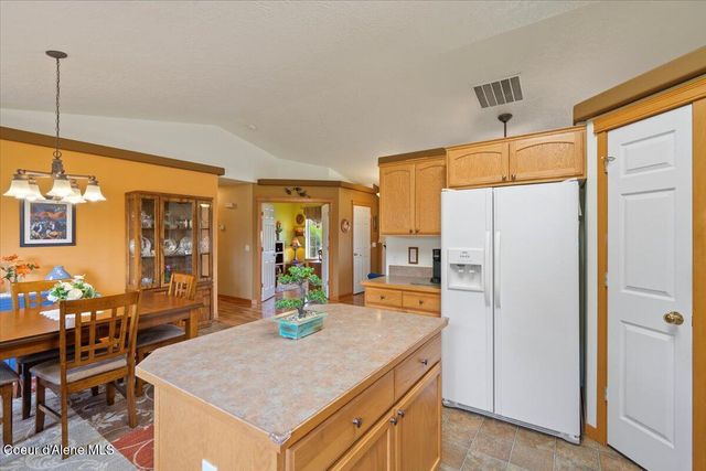 6494 W BUFFALO GRASS LN, Rathdrum, ID 83858