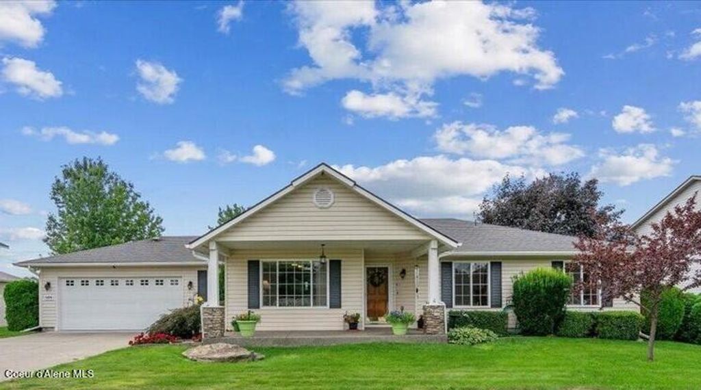 6494 W BUFFALO GRASS LN, Rathdrum, ID 83858