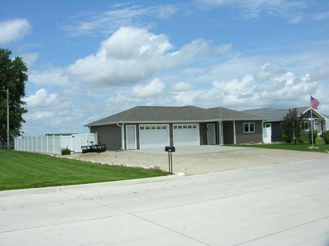 1415 Chase Street, Osage, IA 50461