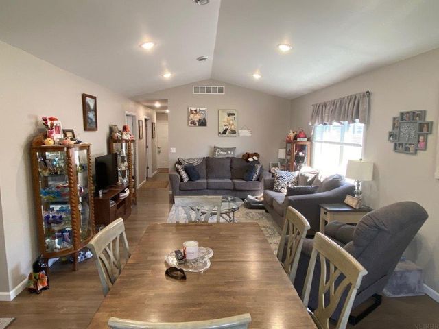 1415 Chase Street, Osage, IA 50461