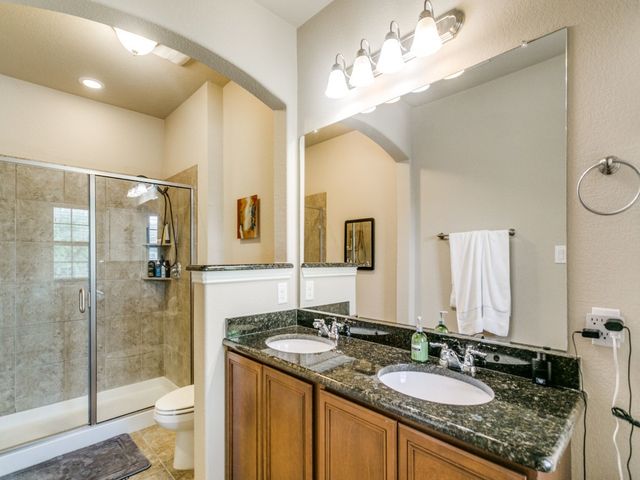 6524 Federal Hall Street, Plano, TX 75023