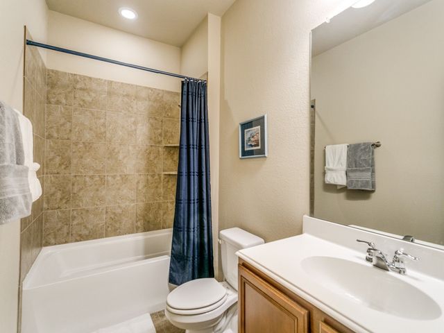 6524 Federal Hall Street, Plano, TX 75023