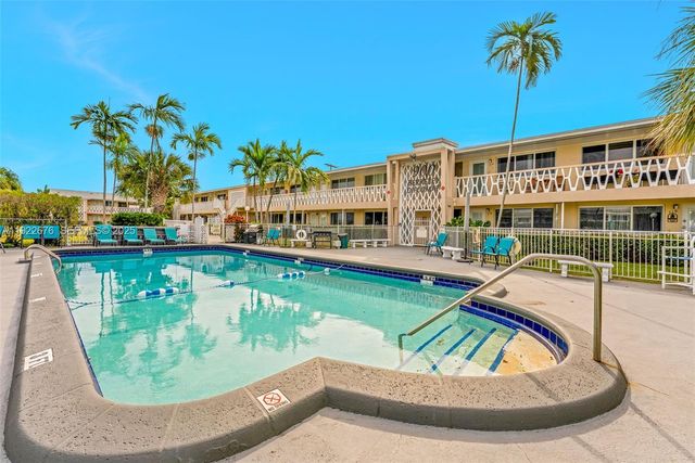 900 Atlantic Shores Blvd 105, Hallandale Beach, FL 33009