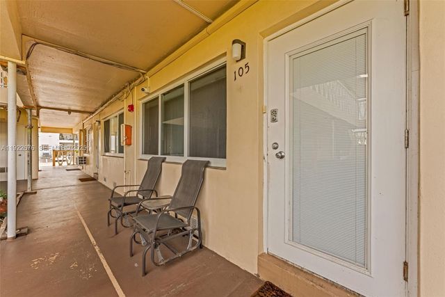 900 Atlantic Shores Blvd 105, Hallandale Beach, FL 33009