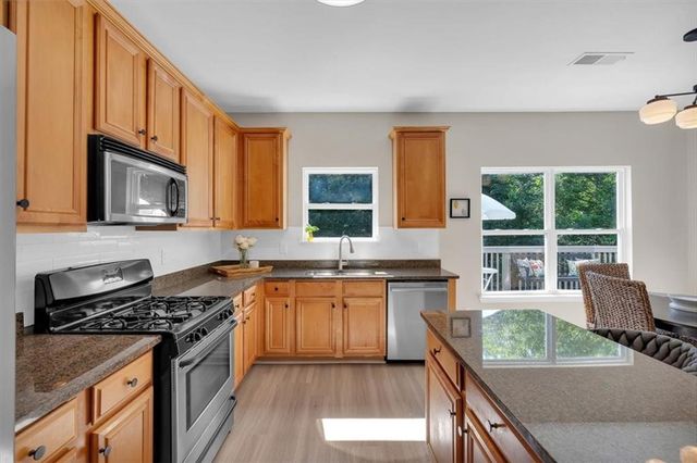 290 Prescott Drive, Acworth, GA 30101