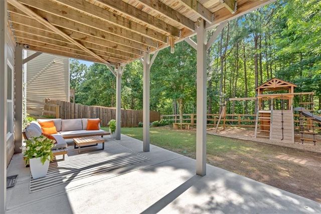 290 Prescott Drive, Acworth, GA 30101