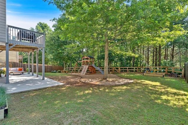 290 Prescott Drive, Acworth, GA 30101