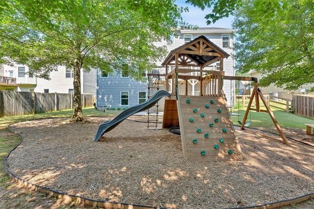 290 Prescott Drive, Acworth, GA 30101