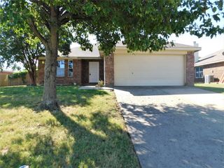 1513 W Hercules Lane, Denton, TX 76207