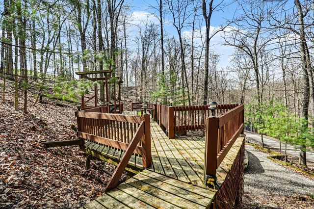 474 Natchez Lane, Sugar Grove, OH 43155