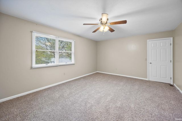 5259 E Willow Court, Monticello, IN 47960